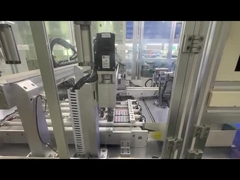 Robot pin lithium lưu trữ năng lượng điện áp cao đang hàn