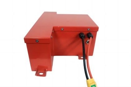 Pin Lithium EV màu đỏ hình lăng trụ ổn định cho phương tiện hậu cần điện