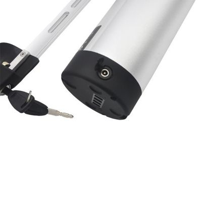 CE / MSDS đã được phê duyệt Chống cháy nổ 36V / 48V 10ah 400WH Ắc quy xe đạp LFP ô tô có điều khiển từ xa cho xe ba bánh điện