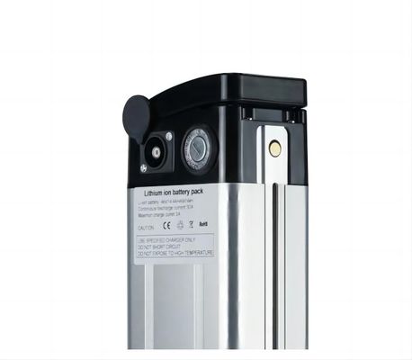 Pin lithium IP65 nhẹ cho khả năng chống va đập của xe đạp điện