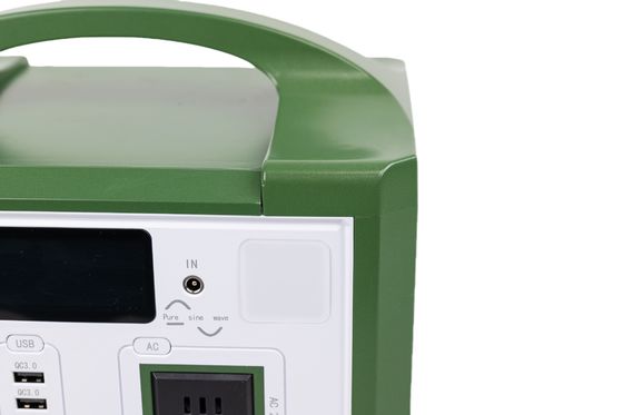 CE chấp thuận sạc không dây Ngân hàng năng lượng mặt trời di động không bị gián đoạn với vỏ nhựa xanh cho hệ thống dự phòng UPS
