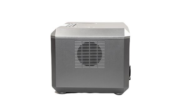 Chuyển đổi miễn phí Chuyển đổi không đổi ổ cắm 600W sạc PV Trạm điện tốt nhất với đèn SOS cho nguồn điện khẩn cấp