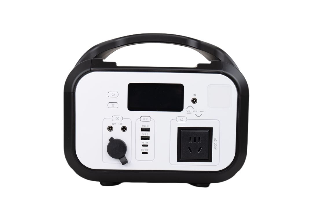 600W Matt Hắc Hộp nhựa hiệu suất cao MPPT Hỗ trợ Ngân hàng năng lượng mặt trời di động Với Bluetooth
